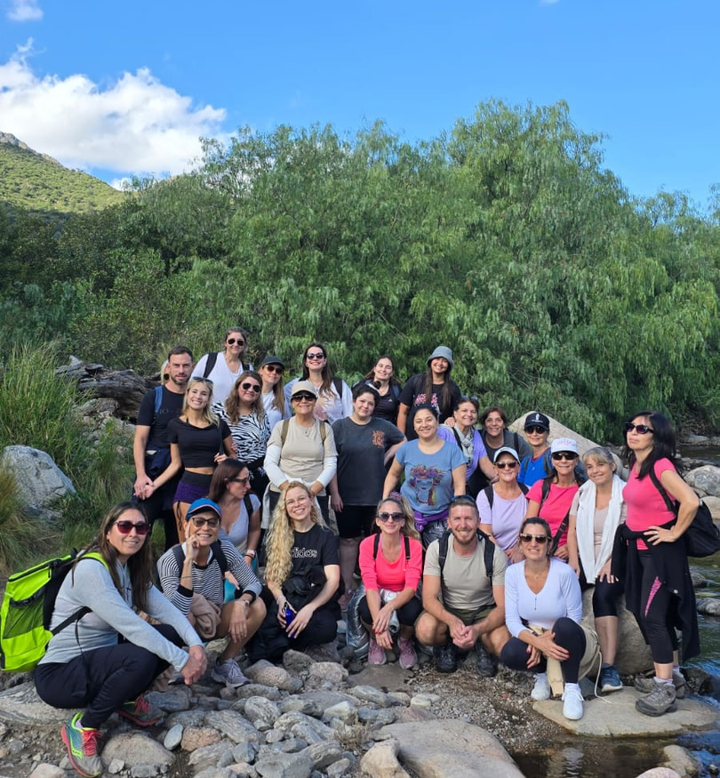 Grupo de Retiro en el Río